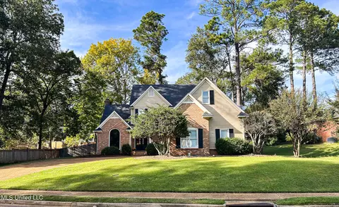 104 Santa Clara Dr, Clinton, MS 39056