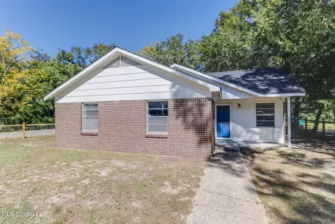 2101 South St, Gulfport, MS 39507