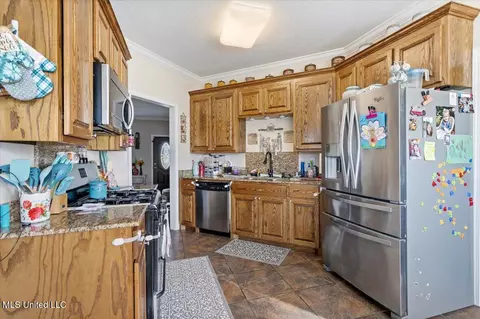 Kitchen - 140 Pete Pitts Rd, Lucedale, MS 39452 photo 1 of 2
