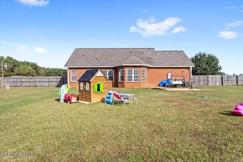 Exterior - 140 Pete Pitts Rd, Lucedale, MS 39452 photo 3 of 4