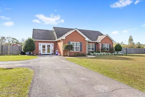 Exterior - 140 Pete Pitts Rd, Lucedale, MS 39452 photo 2 of 4