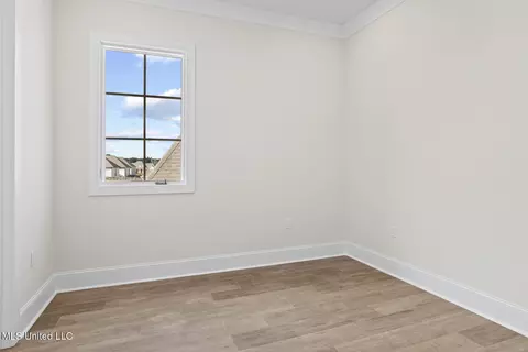 Bedroom - 102 Venice Cir, Madison, MS 39110 photo 3 of 3