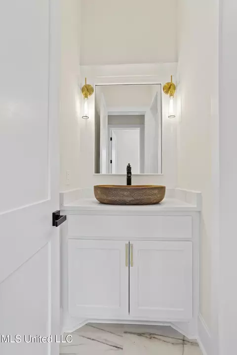 Bath - 102 Venice Cir, Madison, MS 39110 photo 4 of 9