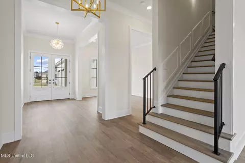 Entry Way - 102 Venice Cir, Madison, MS 39110 photo 1 of 4