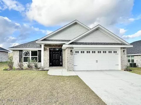 14940 Fritz Cir, Gulfport, MS 39503