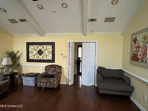 Other - 810 Colonial Cir, Jackson, MS 39211 photo 6 of 15