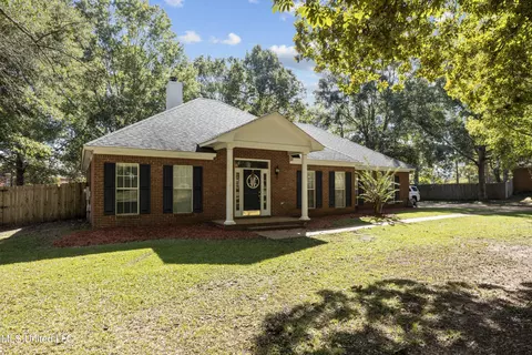 Exterior - 236 Wakeland Dr, Raymond, MS 39154 photo 6 of 7