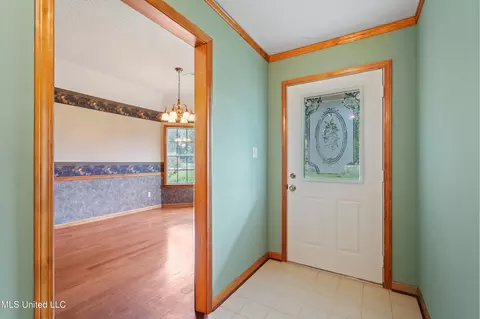 Entry Way - 1250 Robertson Rd, Hernando, MS 38632 photo 1 of 1