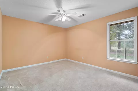 Bedroom - 1250 Robertson Rd, Hernando, MS 38632 photo 1 of 4