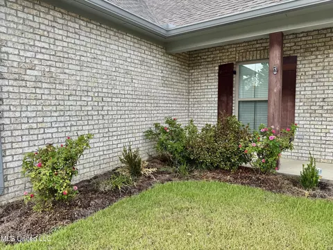 32 Hedges Plantation Pl, Natchez, MS 39120 photo 3