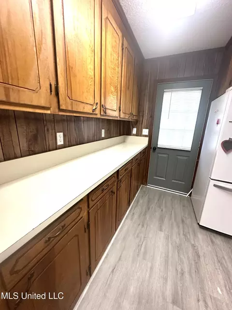 Kitchen - 3575 Smith County Road 110, Magee, MS 39111 photo 3 of 3