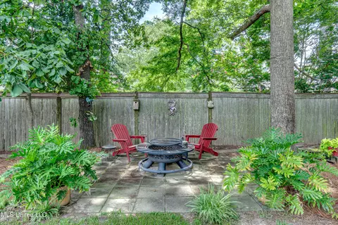 Exterior - 425 Turtle Ln, Brandon, MS 39047 photo 12 of 14