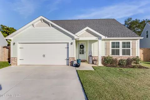 14462 Quail Ridge Dr, Gulfport, MS 39503