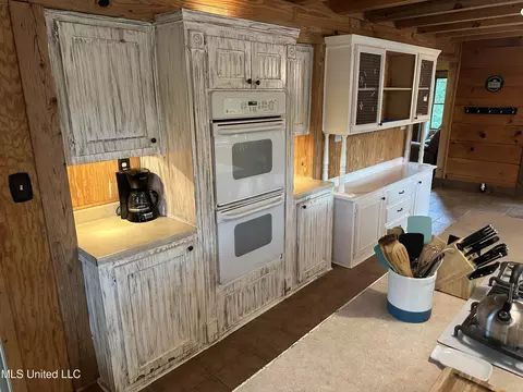 Kitchen - 120 Five Point Ln, Terry, MS 39170 photo 3 of 3