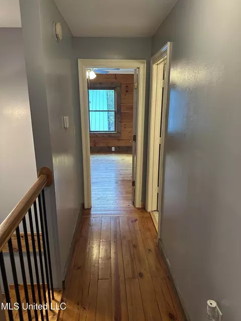 Entry Way - 120 Five Point Ln, Terry, MS 39170 photo 4 of 6