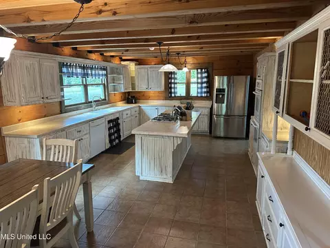 Kitchen - 120 Five Point Ln, Terry, MS 39170 photo 1 of 3