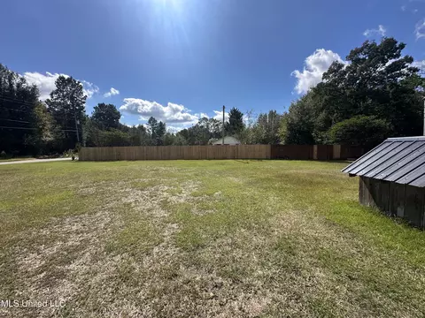 1103 Tannertown Rd, Lucedale, MS 39452 photo 4