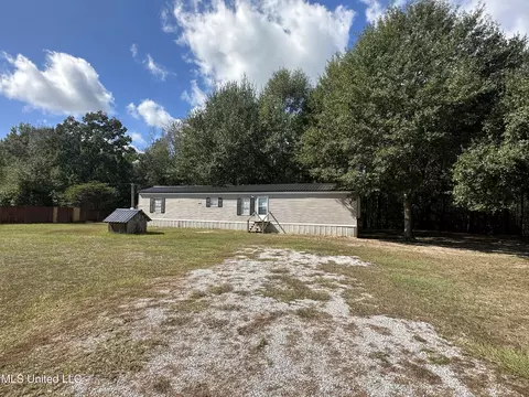 1103 Tannertown Rd, Lucedale, MS 39452