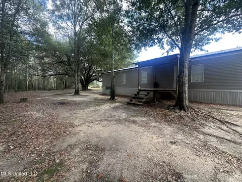 1103 Tannertown Rd, Lucedale, MS 39452 photo 5