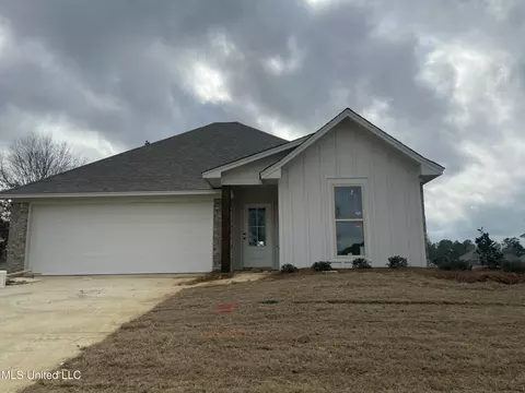 567 Patrick Farms Dr, Pearl, MS 39208