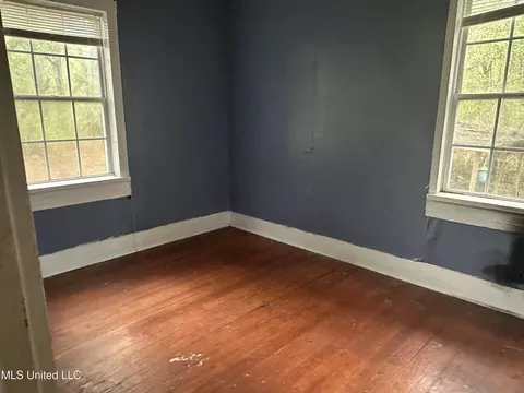 136 Plummer Cir, Jackson, MS 39212 photo 2