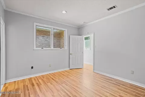 Bedroom - 1001 Pinehurst Pl, Mccomb, MS 39648 photo 1 of 2