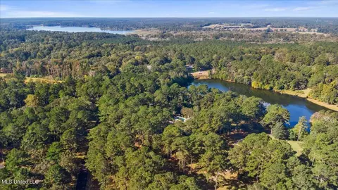 View/Area - 1001 Pinehurst Pl, Mccomb, MS 39648 photo 1 of 3