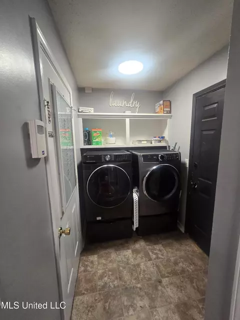 Other - 116 Windchase Dr, Brandon, MS 39042 photo 7 of 12