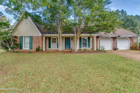 305 Kellys Gln, Ridgeland, MS 39157