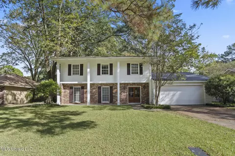 5130 Sunnyvale Dr, Jackson, MS 39211
