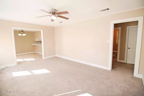 Living - 102 Eubanks St, Lucedale, MS 39452 photo 2 of 3