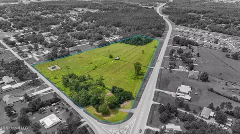 14500 Mcclellan Rd, Biloxi, MS 39532
