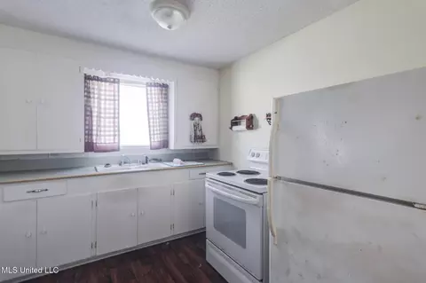 5587 Daugherty Rd, Long Beach, MS 39560 photo 7