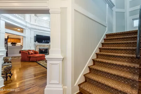 Entry Way - 4161 Misty Oaks Ln, Nesbit, MS 38651 photo 6 of 7