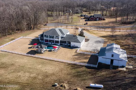 Other - 4161 Misty Oaks Ln, Nesbit, MS 38651 photo 3 of 17