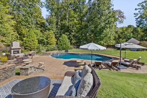 1784 Hillshire E, Hernando, MS 38632 photo 37