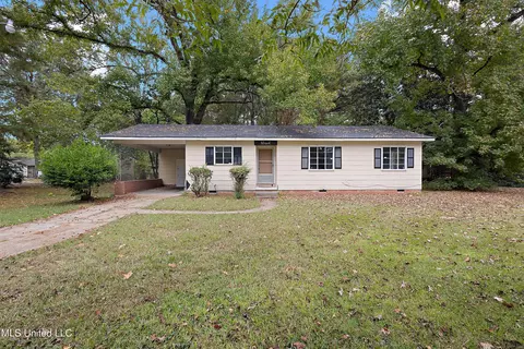 5440 Grafton St, Jackson, MS 39206