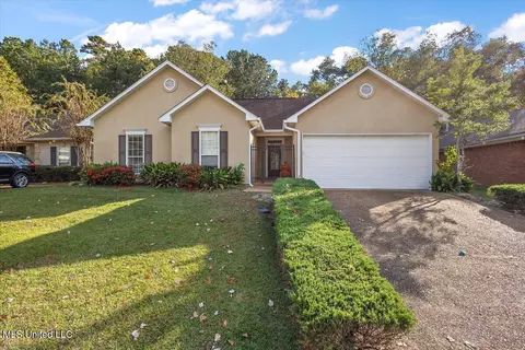 274 Azalea Ct, Brandon, MS 39047