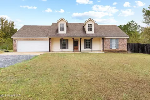 2011 S Highway 309 Hwy, Byhalia, MS 38611