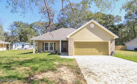 101 Williams Ave, Pelahatchie, MS 39145