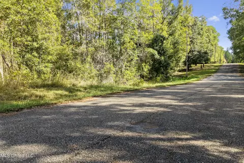 Hillside Road, Biloxi, MS 39532 photo 7