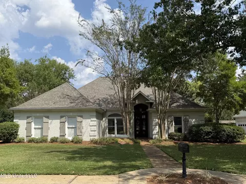 115 Arbor Ridge Rd, Ridgeland, MS 39157