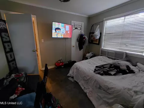 Bedroom - 1443 Sheffield Dr, Jackson, MS 39211 photo 2 of 10
