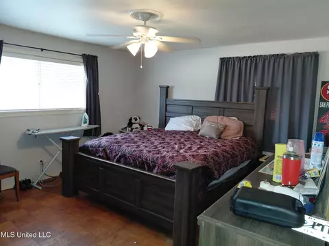 Bedroom - 1443 Sheffield Dr, Jackson, MS 39211 photo 10 of 10