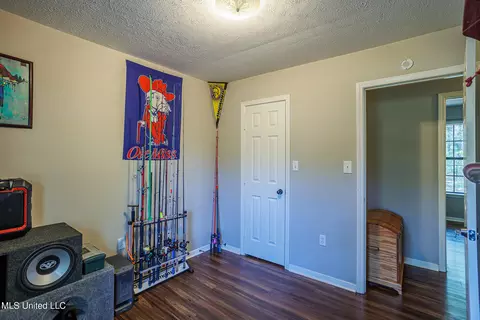 Bedroom - 413 Mallard Pt, Brandon, MS 39042 photo 1 of 3