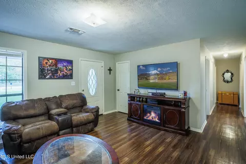 Other - 413 Mallard Pt, Brandon, MS 39042 photo 1 of 7