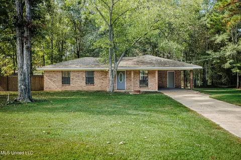413 Mallard Pt, Brandon, MS 39042