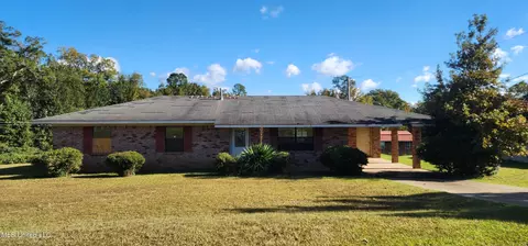 39 Robin Dale Dr, Fayette, MS 39069