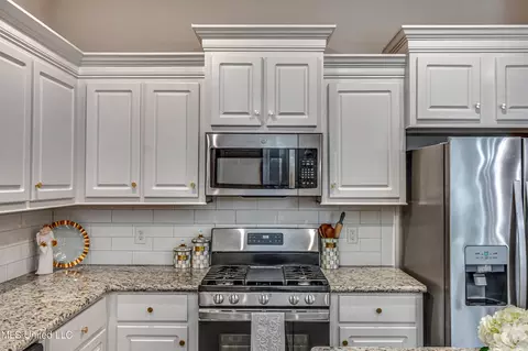 260 Chartleigh Cir, Canton, MS 39046 photo 19