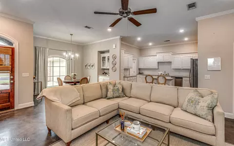 260 Chartleigh Cir, Canton, MS 39046 photo 13